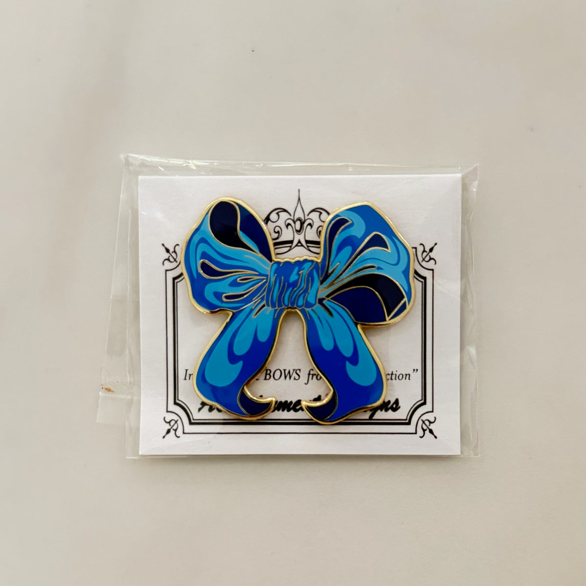 Blue Bow Needle Minder