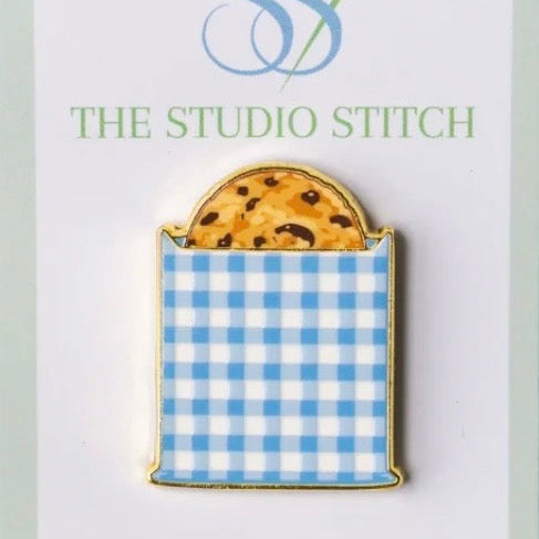 Gingham Cookie Needle Minder
