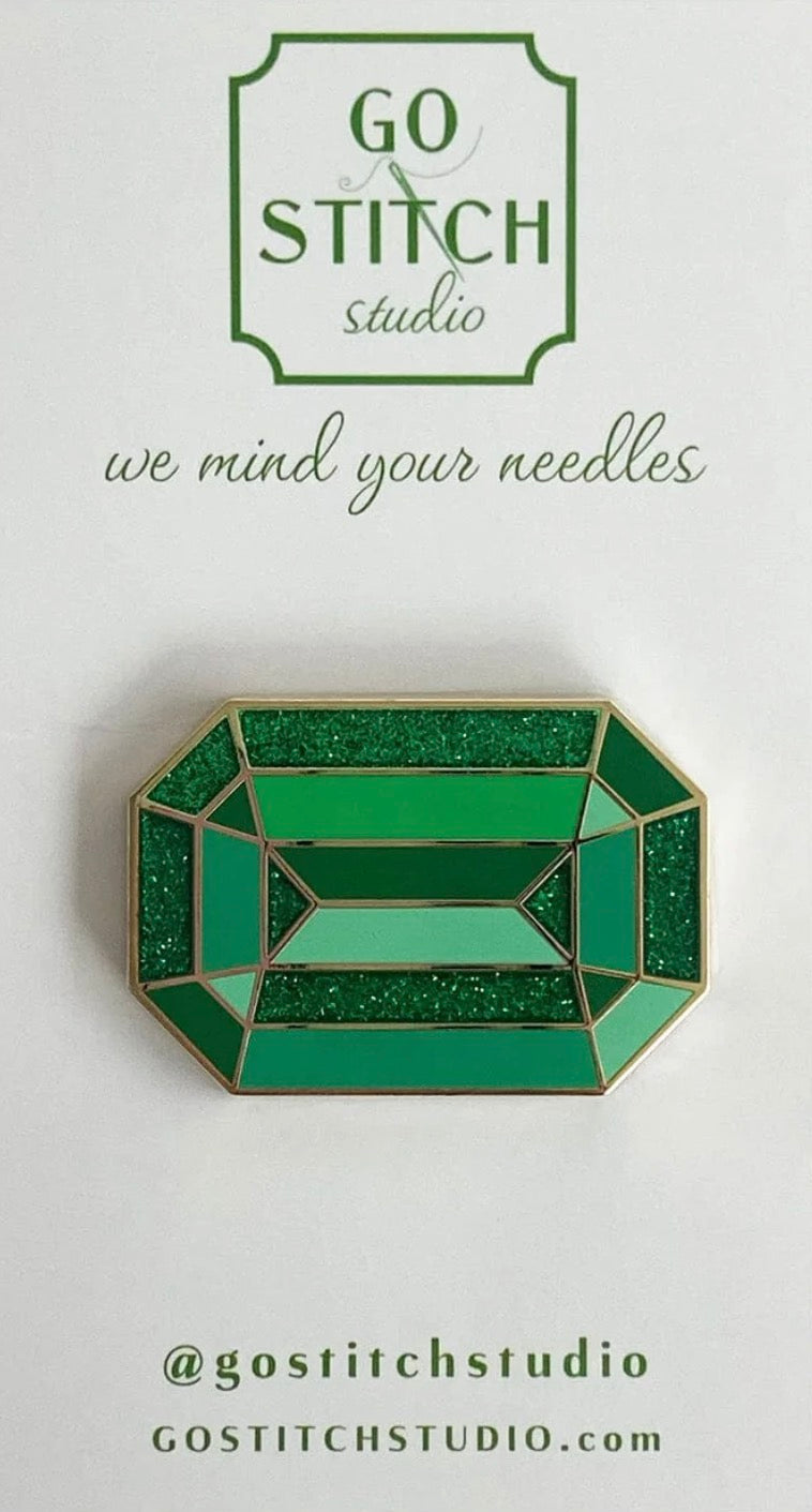 Green Diamond Needle Minder