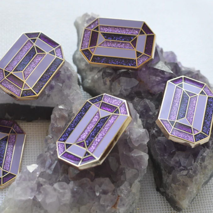 Amethyst “The Duchess” Needleminder